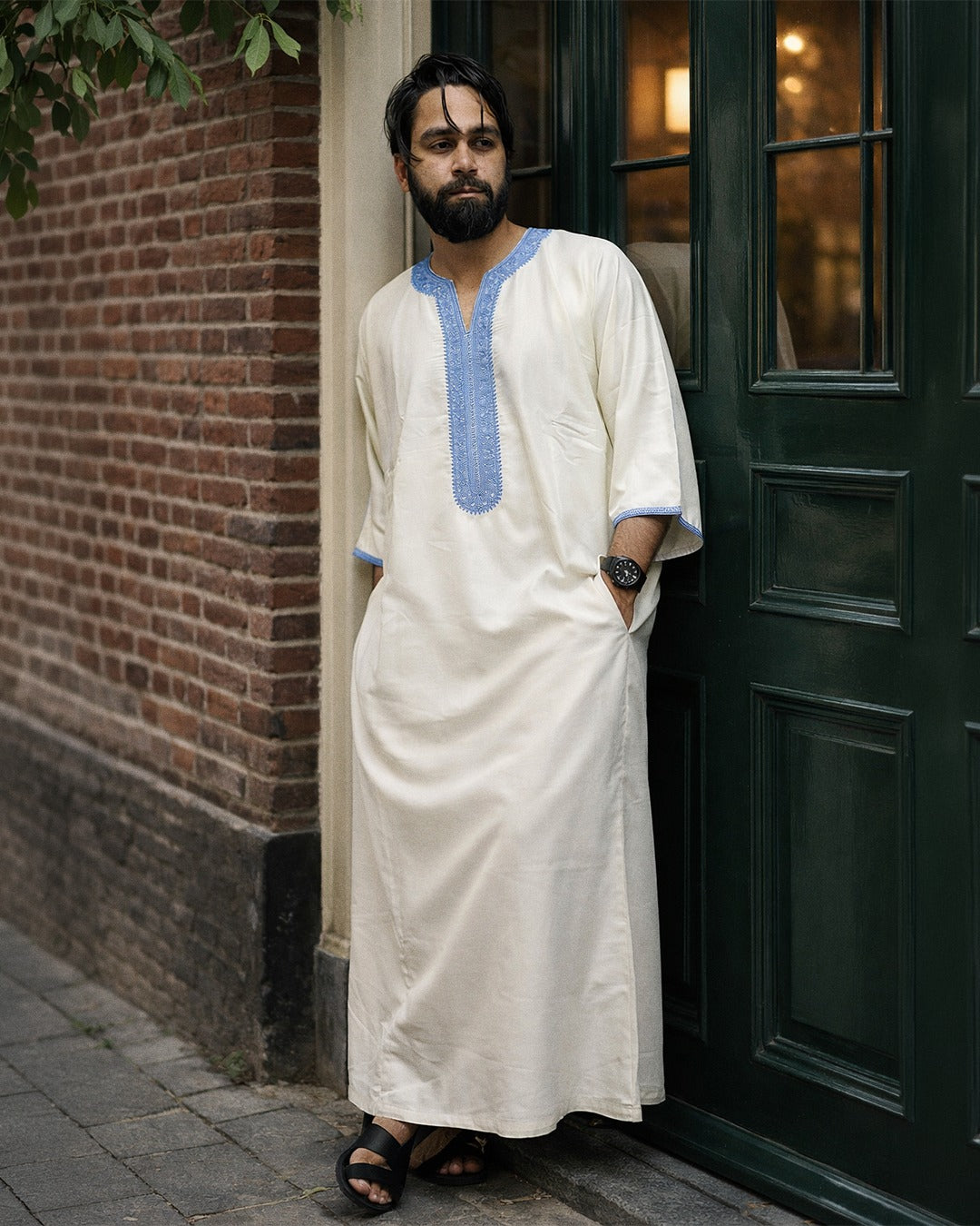 Moroccan Gabardine Gandoura – White with Blue Embroidery
