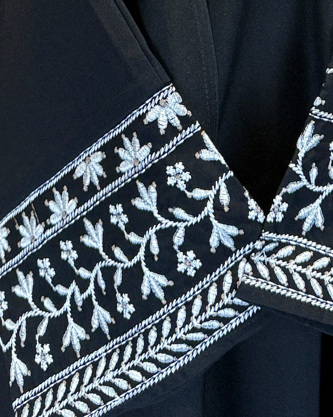 Noor Heritage Abaya