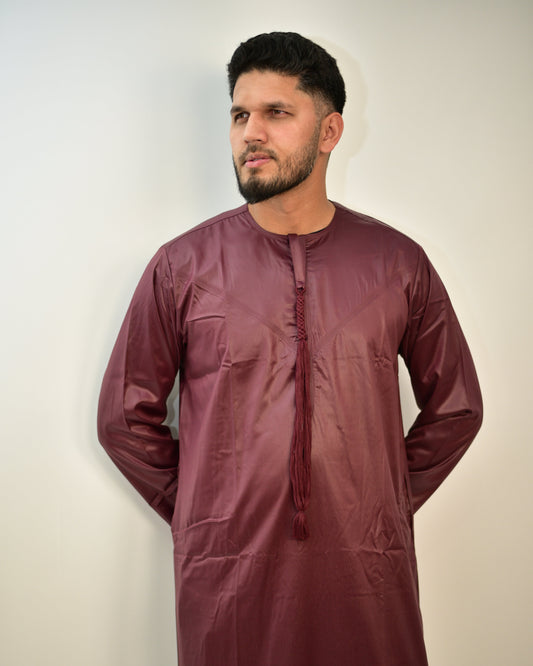 Emaar Thobe – Maroon with Tassel