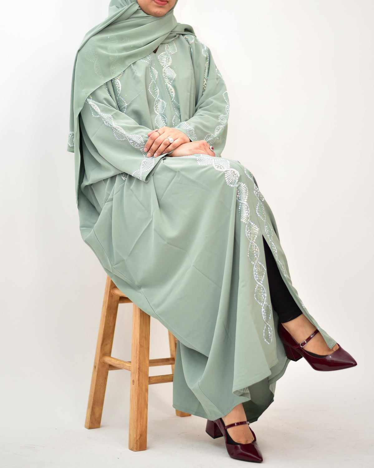 Poka Fabric Abaya – Butterfly Style