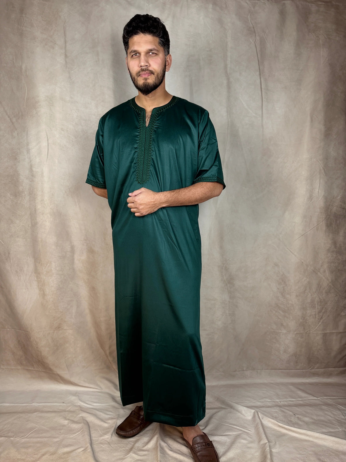 Timeless Moroccan Elegance – Men's Short Sleeve Viscose Thobe – 03