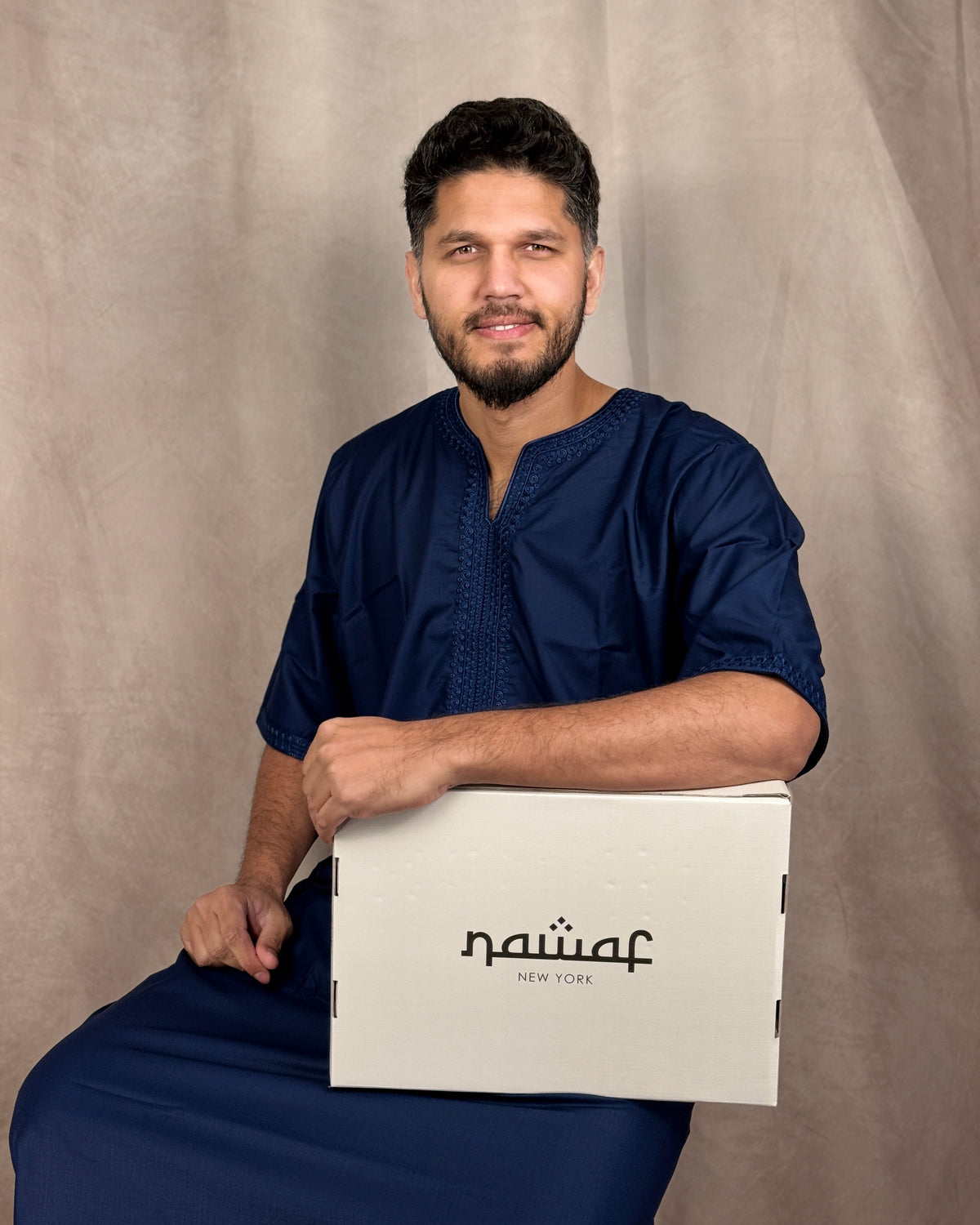 Timeless Moroccan Elegance – Men's Short Sleeve Viscose Thobe – 02