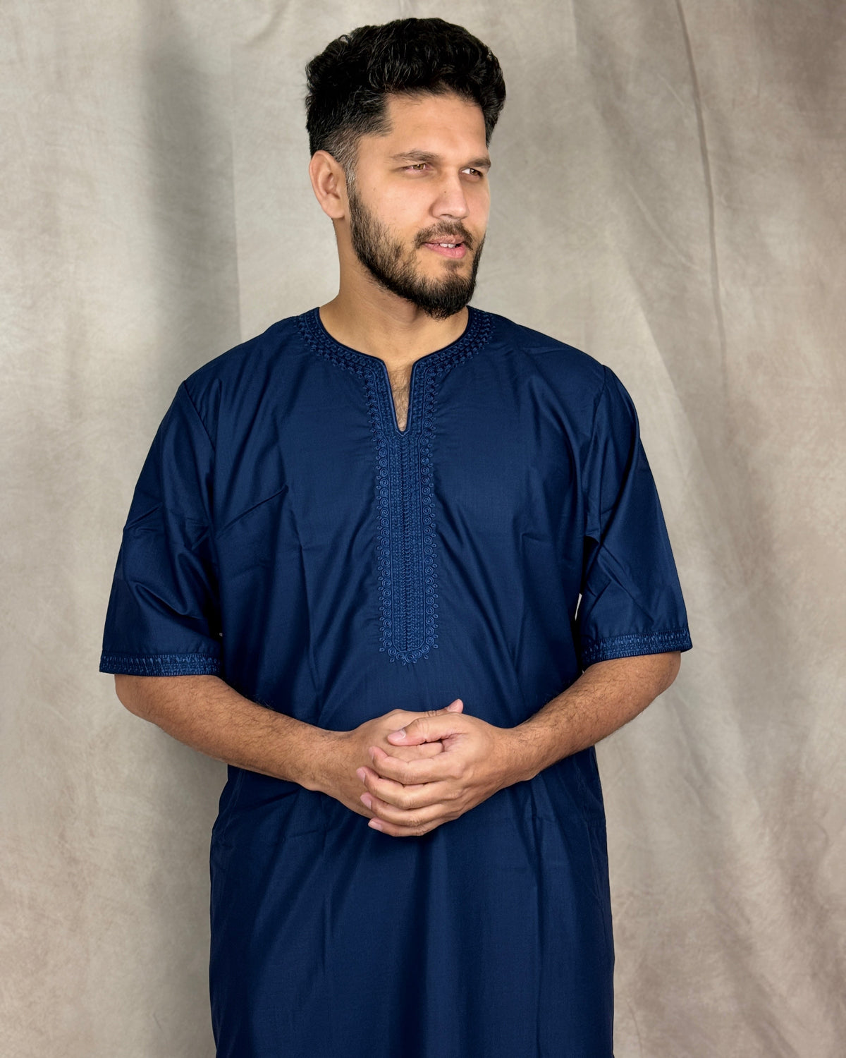 Timeless Moroccan Elegance – Men's Short Sleeve Viscose Thobe – 02